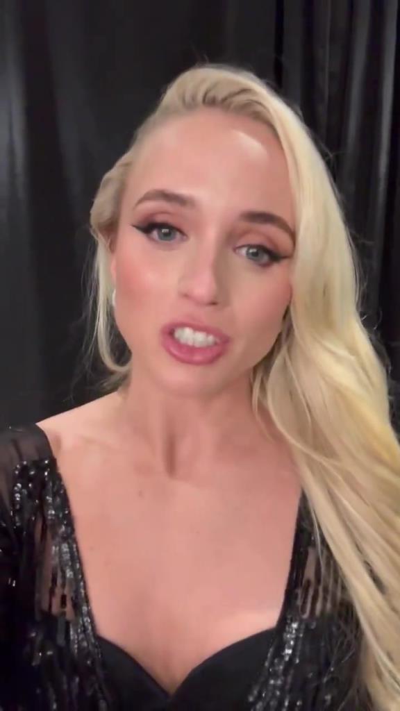 這么甜美的長(zhǎng)相，要是不跟你說(shuō)，你都不知道她也是籃球遠(yuǎn)動(dòng)員